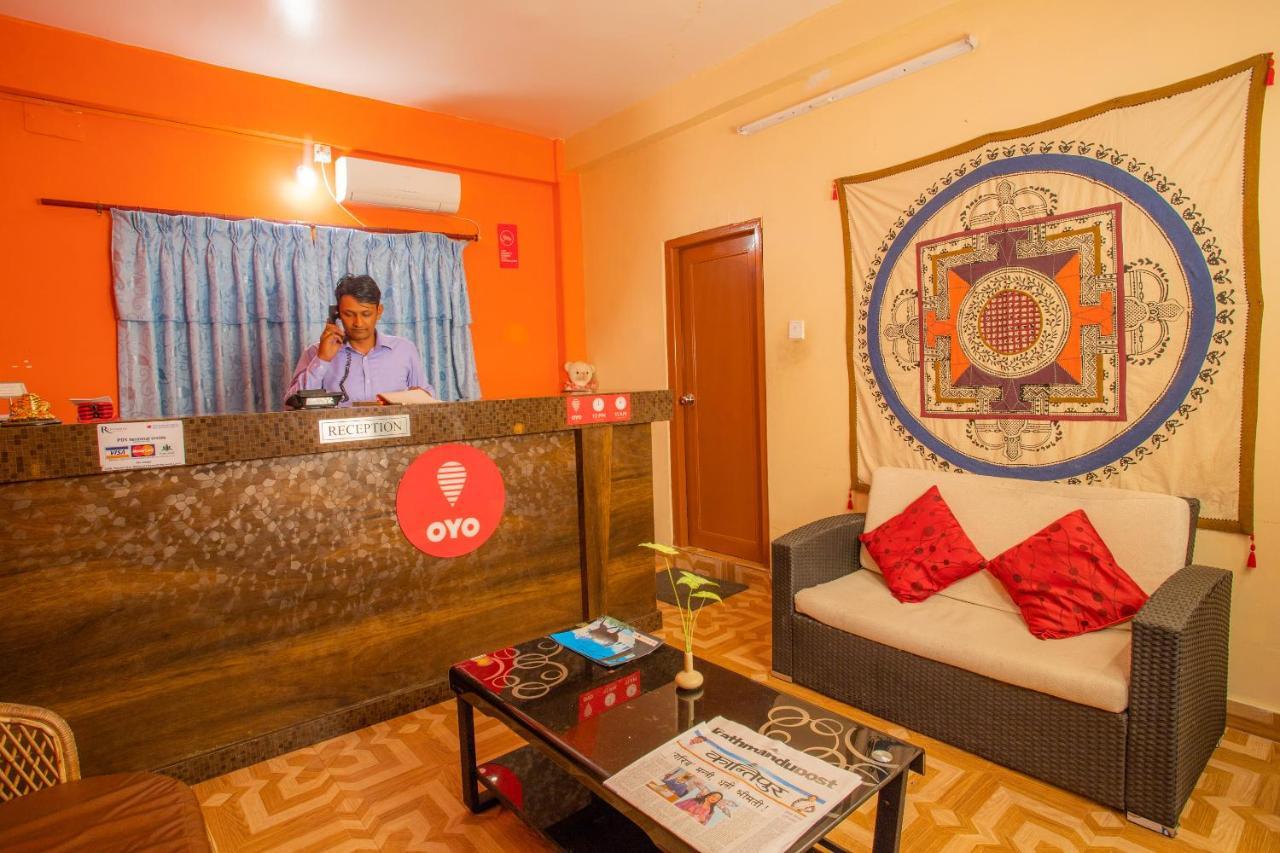 Silver Sky Hotel Покхара Экстерьер фото